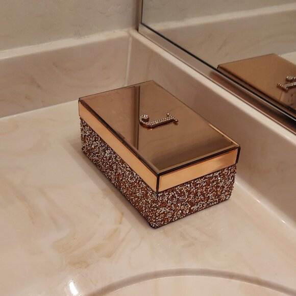 Pink Rose Sparkle Jewelry Makeup Box with a Monogrammed J (NWOT) - Picture 10 of 12